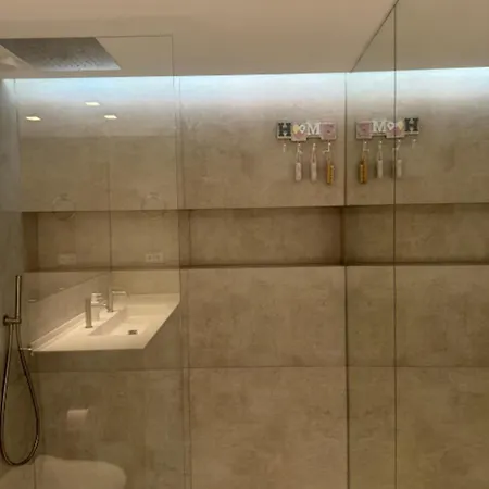 아파트 Luxurious In Puerto Banus