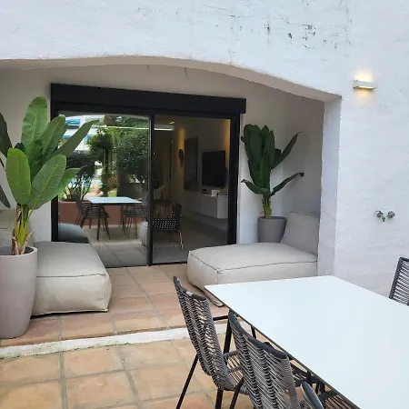 公寓 Luxurious In Puerto Banus