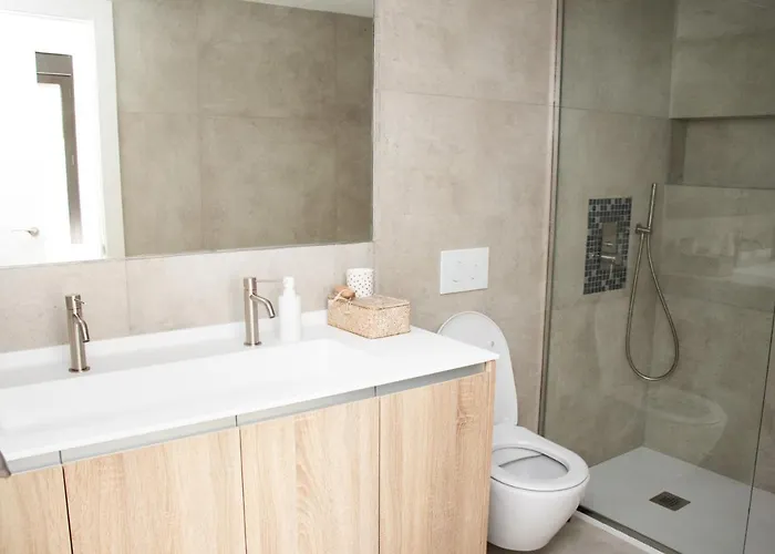 Luxurious In Puerto Banus شقة