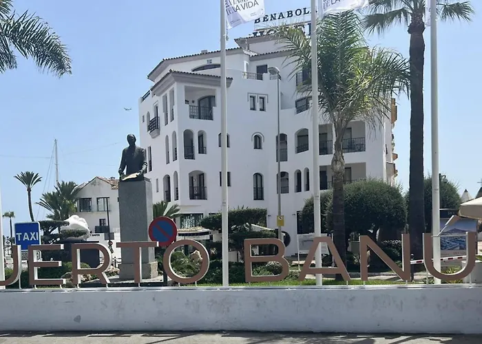 Luxurious In Puerto Banus * ماربيا