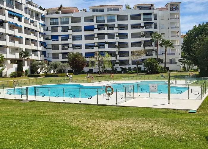 Luxurious In Puerto Banus Appartement *